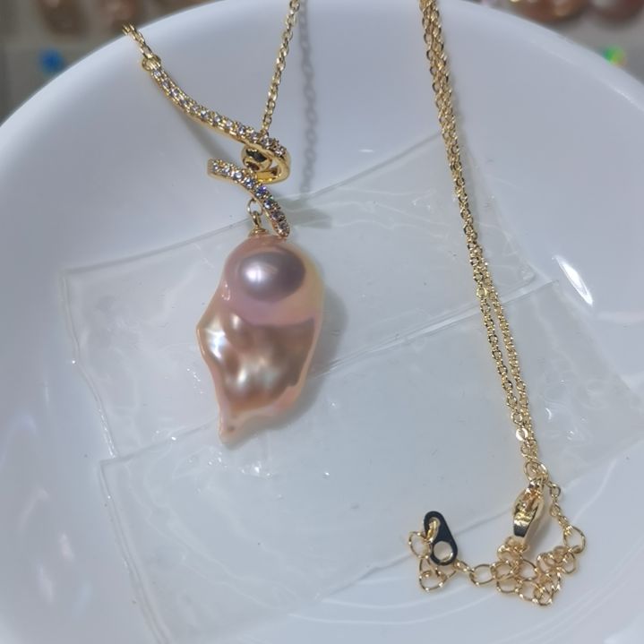 颈饰未镶嵌淡水珍珠