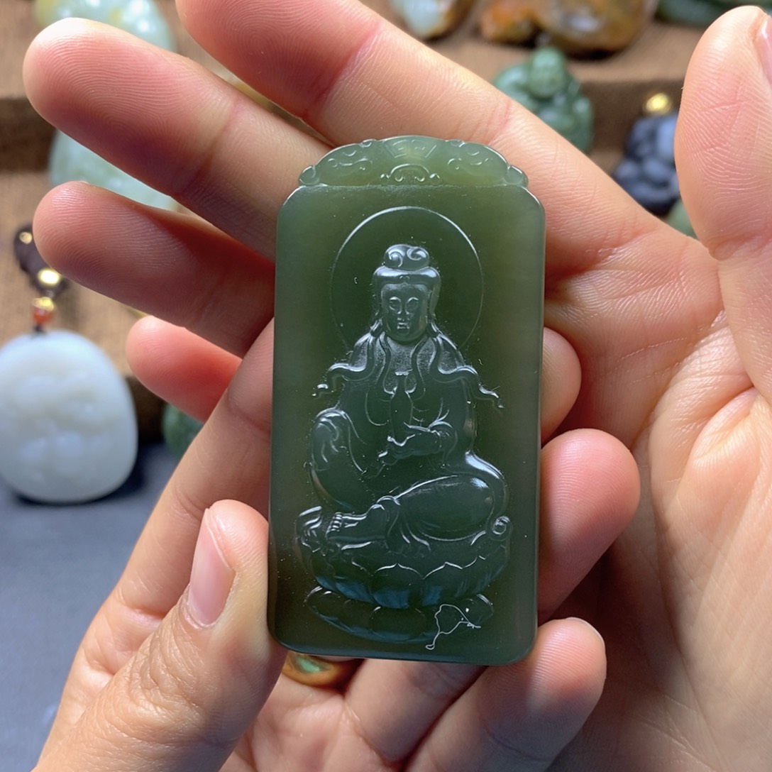 未镶嵌和田玉挂件