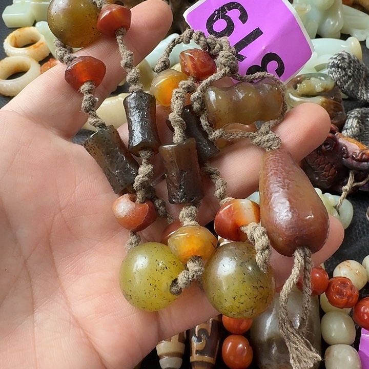 玛瑙/玉髓颈饰合金