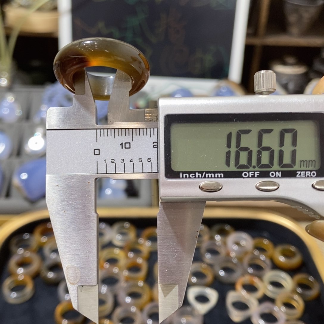 未镶嵌玛瑙/玉髓珠宝奇石