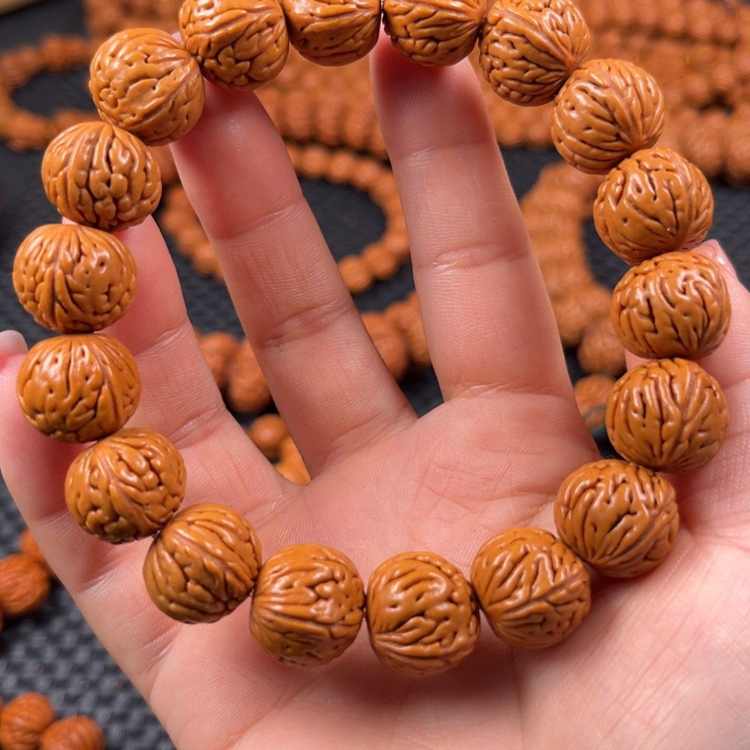 桃核手串Y3链接手串