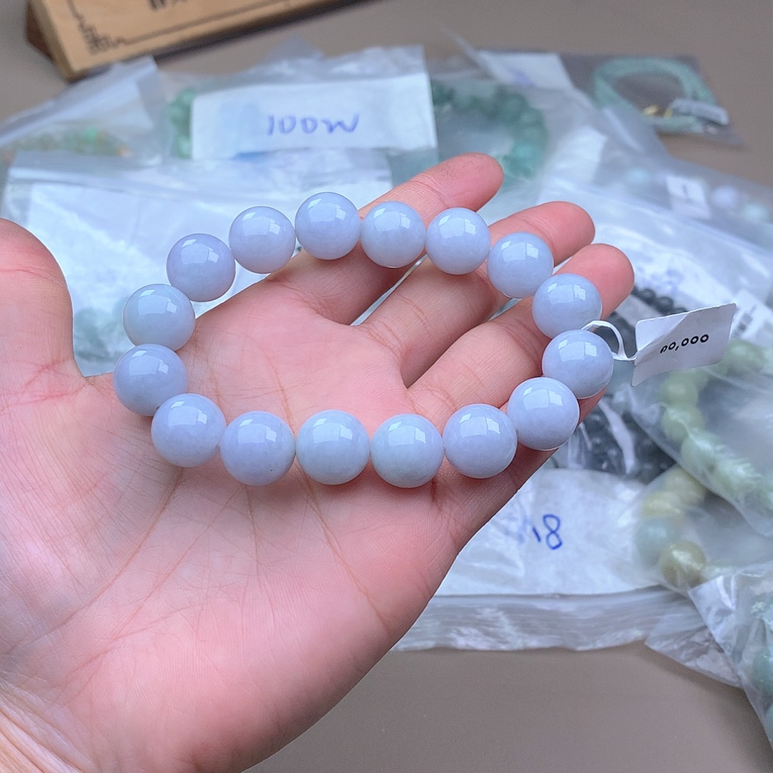 未镶嵌手串定制翡翠