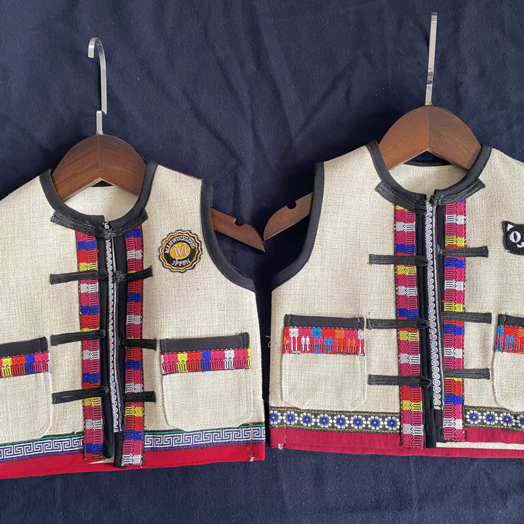 民族风彝族儿童男款马甲