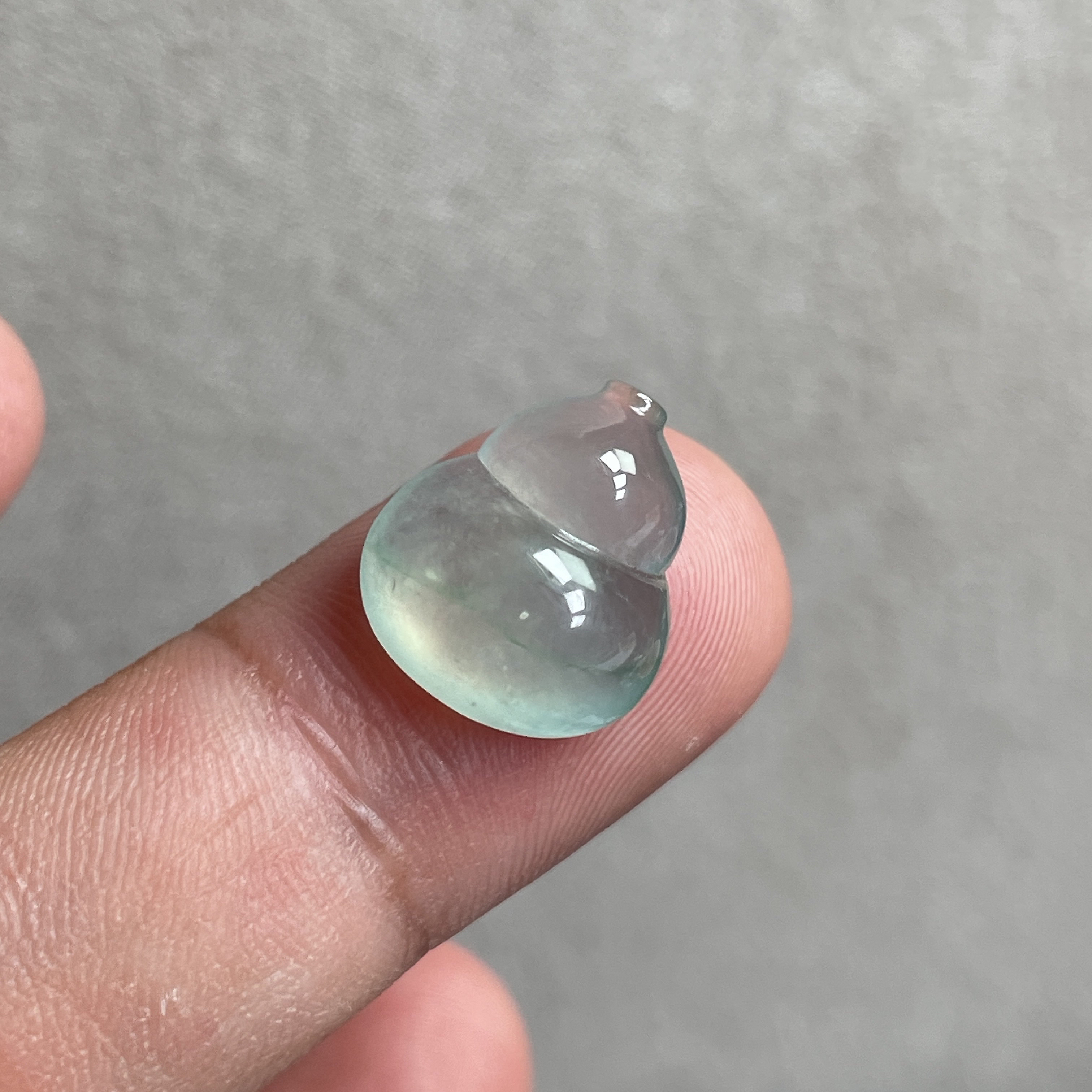 新店福利天然缅甸A货翡翠高冰葫芦，14.5-12.4-5.4价：1600