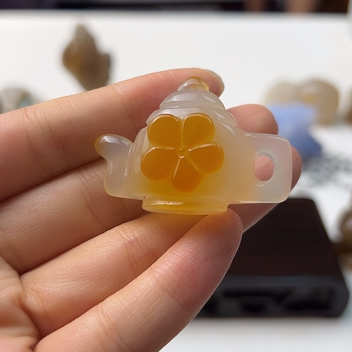 玛瑙/玉髓颈饰未镶嵌