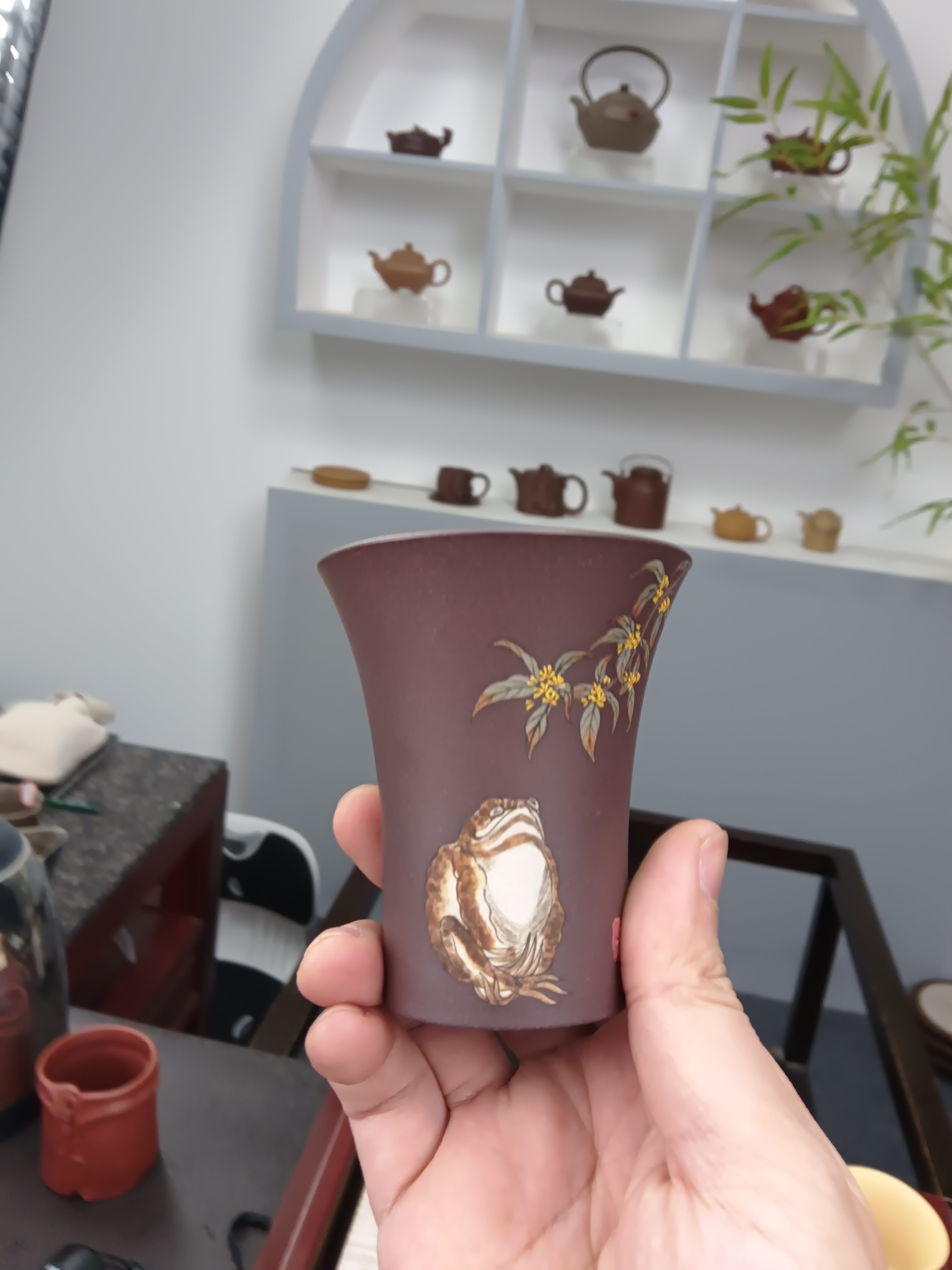 金蝉赏花 天青泥紫砂主人杯
