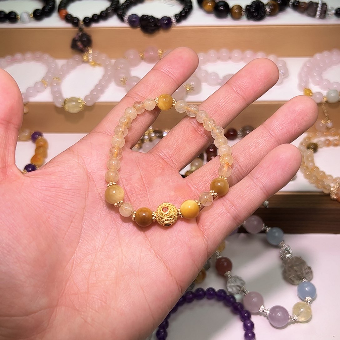 水晶手串未镶嵌手串