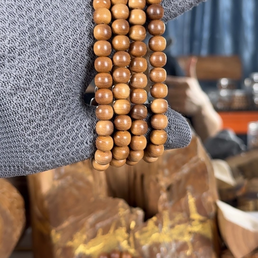 檀香木手串/手链福利沉水级王系列十号料“百年虫漏”8*9*108横黑