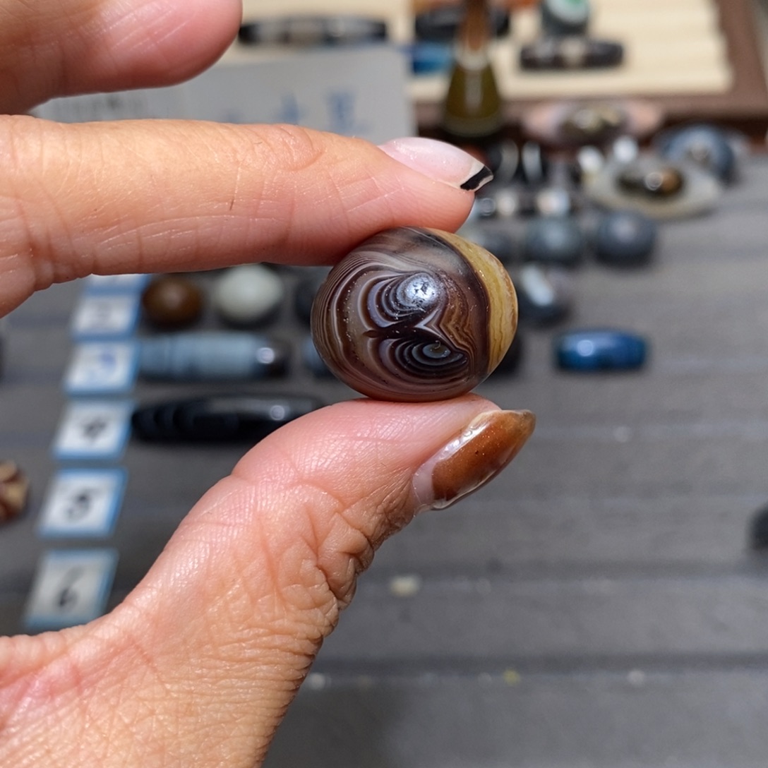 萌***子玛瑙/玉髓合金手链