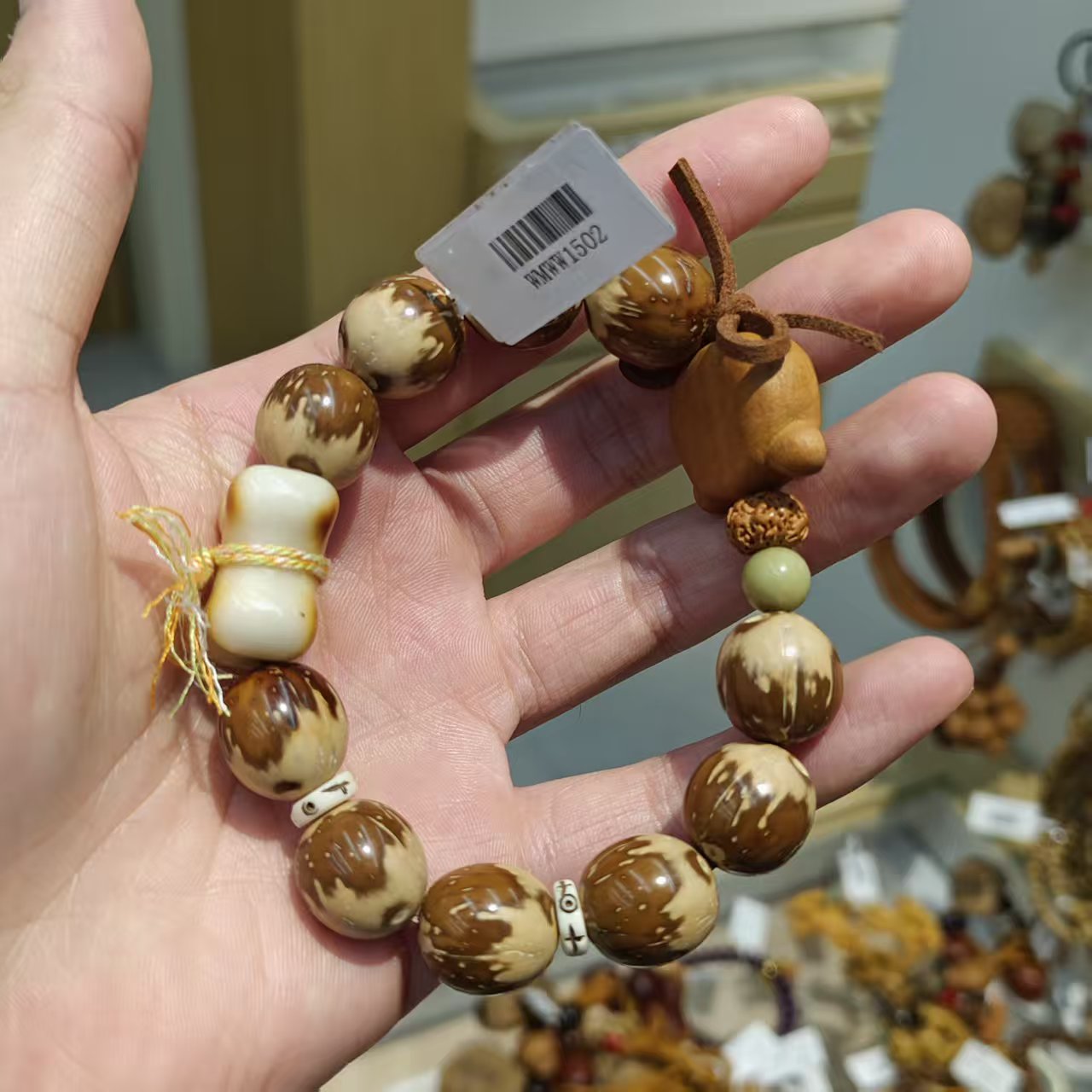 1502紫金鼠小熊手串