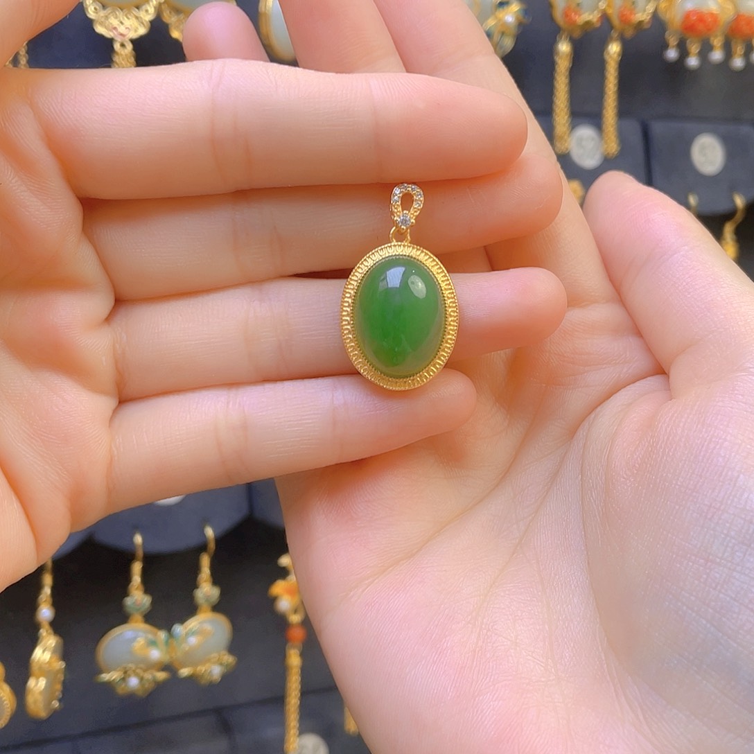 和田玉颈饰银S925镀金镶嵌