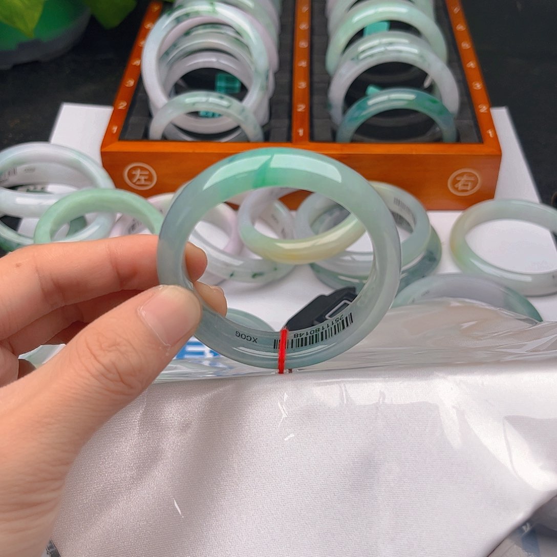 未镶嵌手镯翡翠云****⭐155
