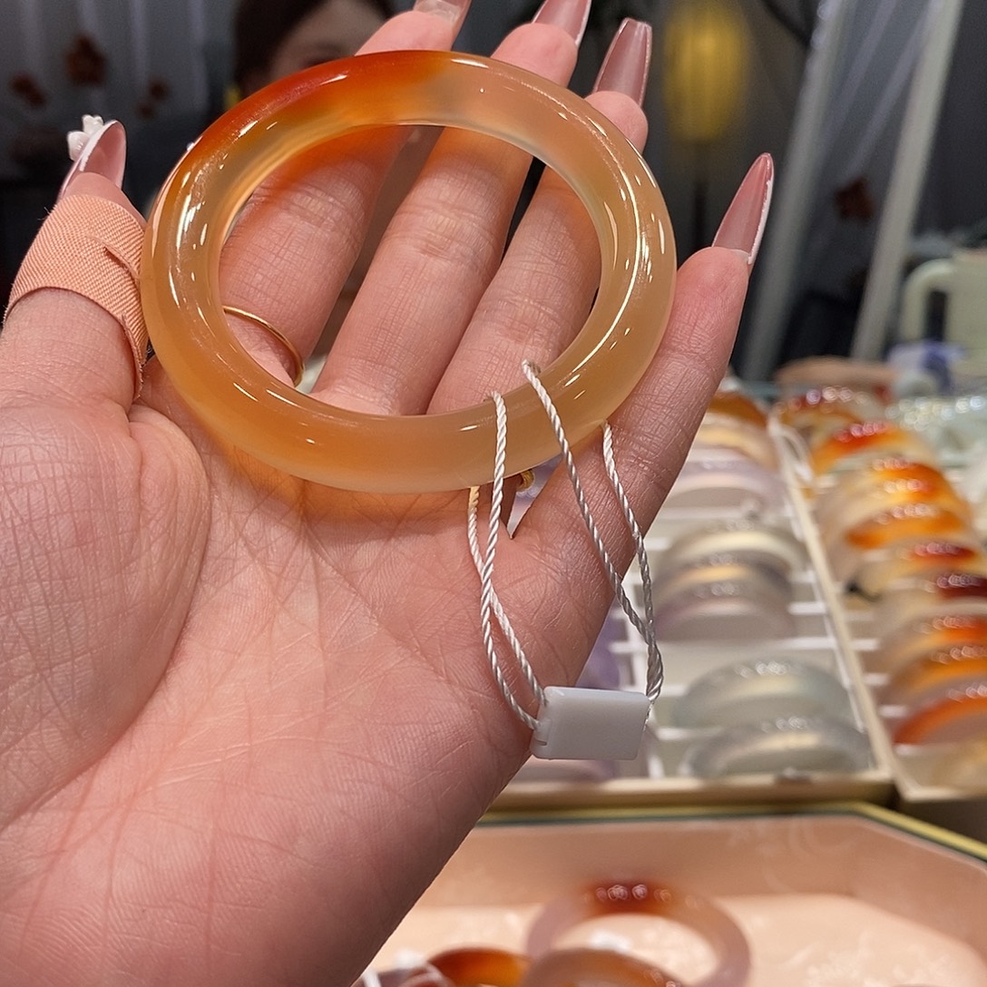 负***负玛瑙/玉髓未镶嵌手镯