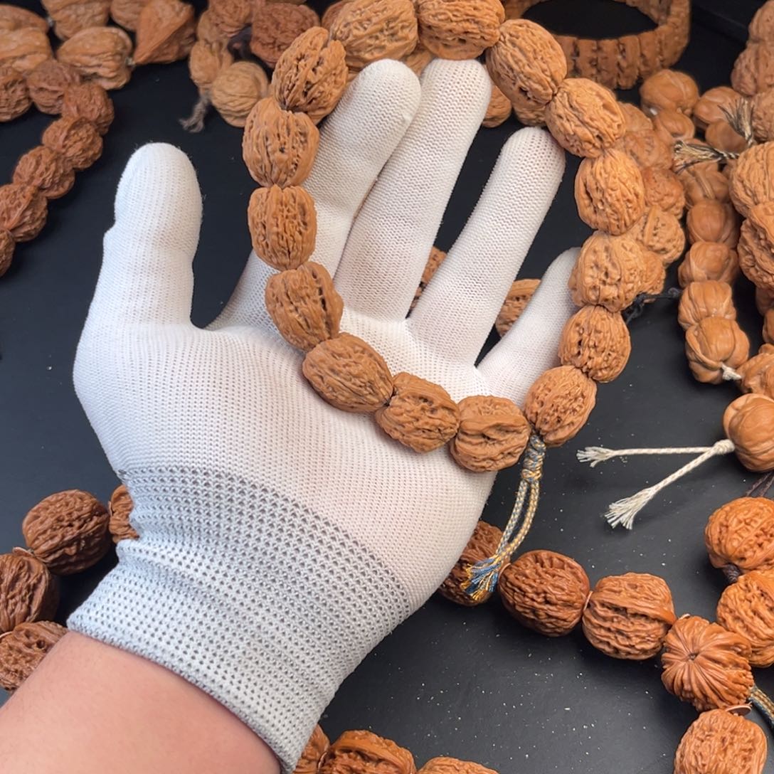 浩***哲吊坠文玩核桃南疆核桃