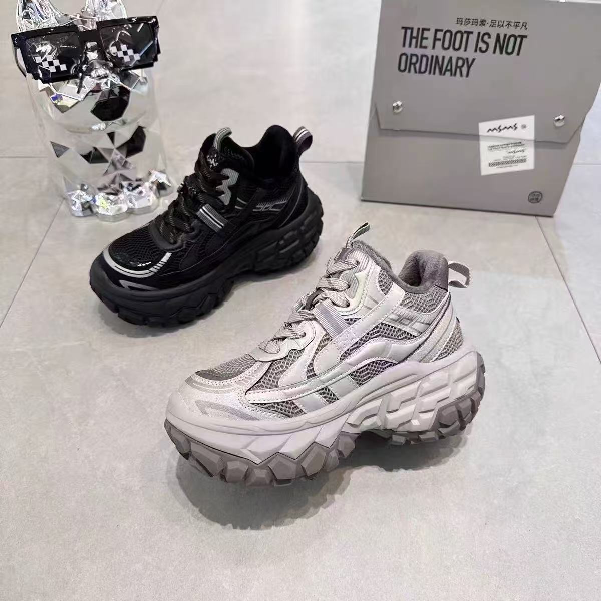 618-506老爹鞋厚底老爹鞋透气黑色休闲老爹棉鞋