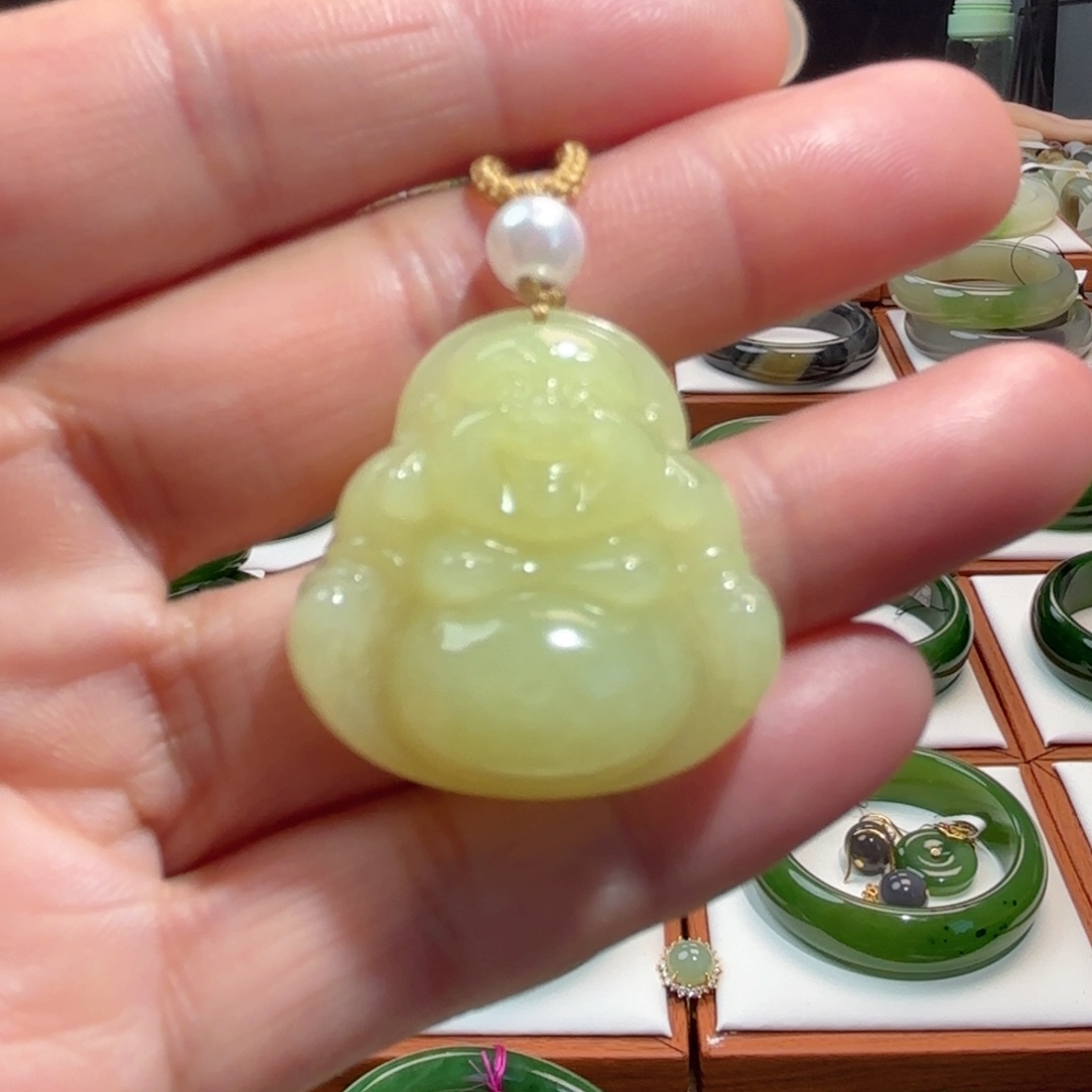 和田玉颈饰未镶嵌