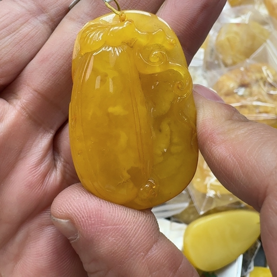 琥珀未镶嵌珠宝奇石196