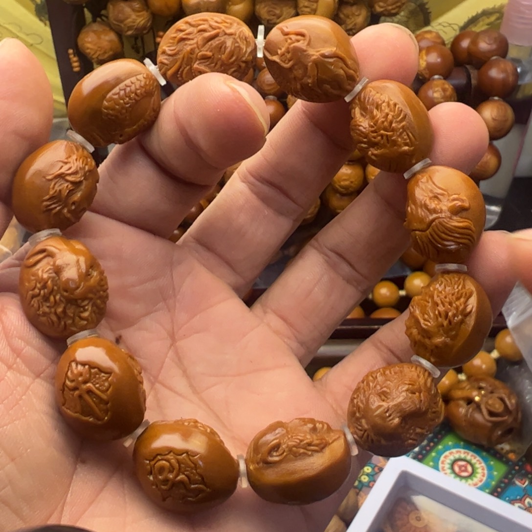 手串/手链橄榄核铁盒十二生肖