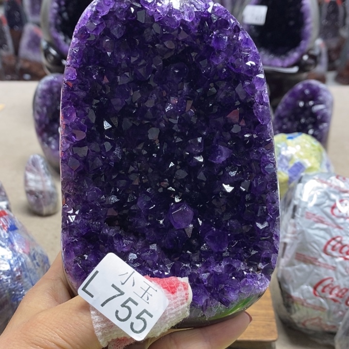 用***9水晶未镶嵌大型摆件（非配饰）摆件