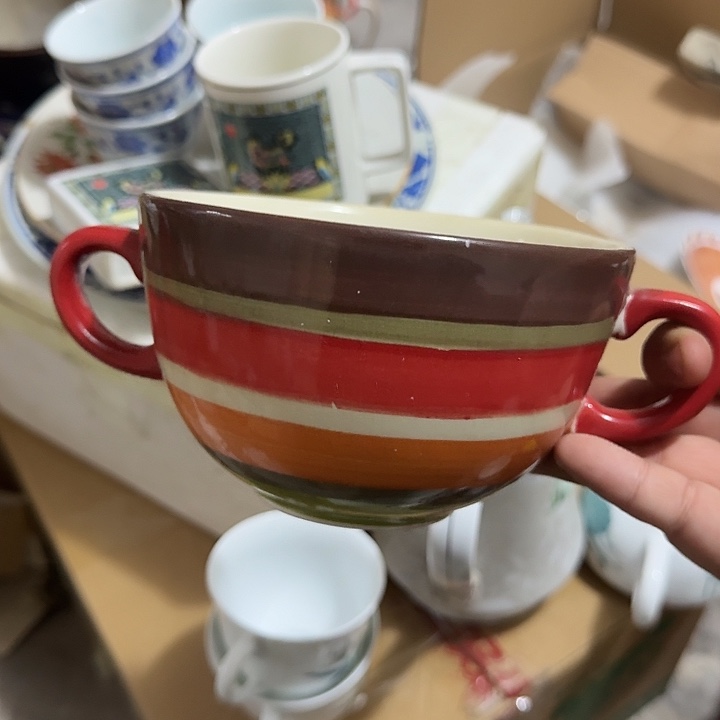 茶盏陶瓷盘子啥都有