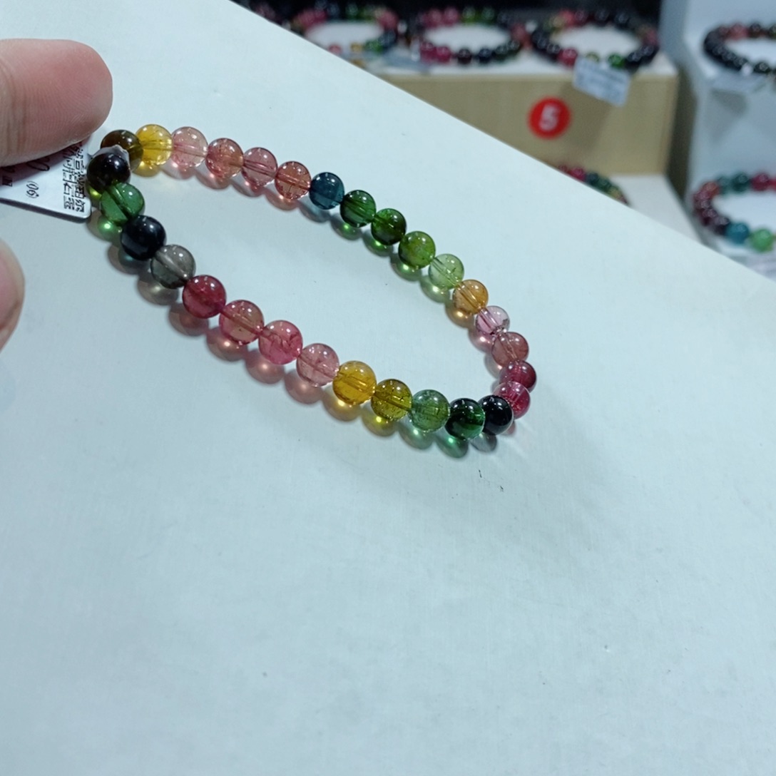 碧玺手链未镶嵌研****车碧玺