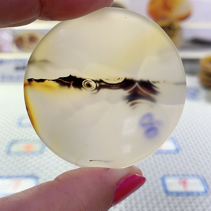 玛瑙/玉髓吊坠未镶嵌