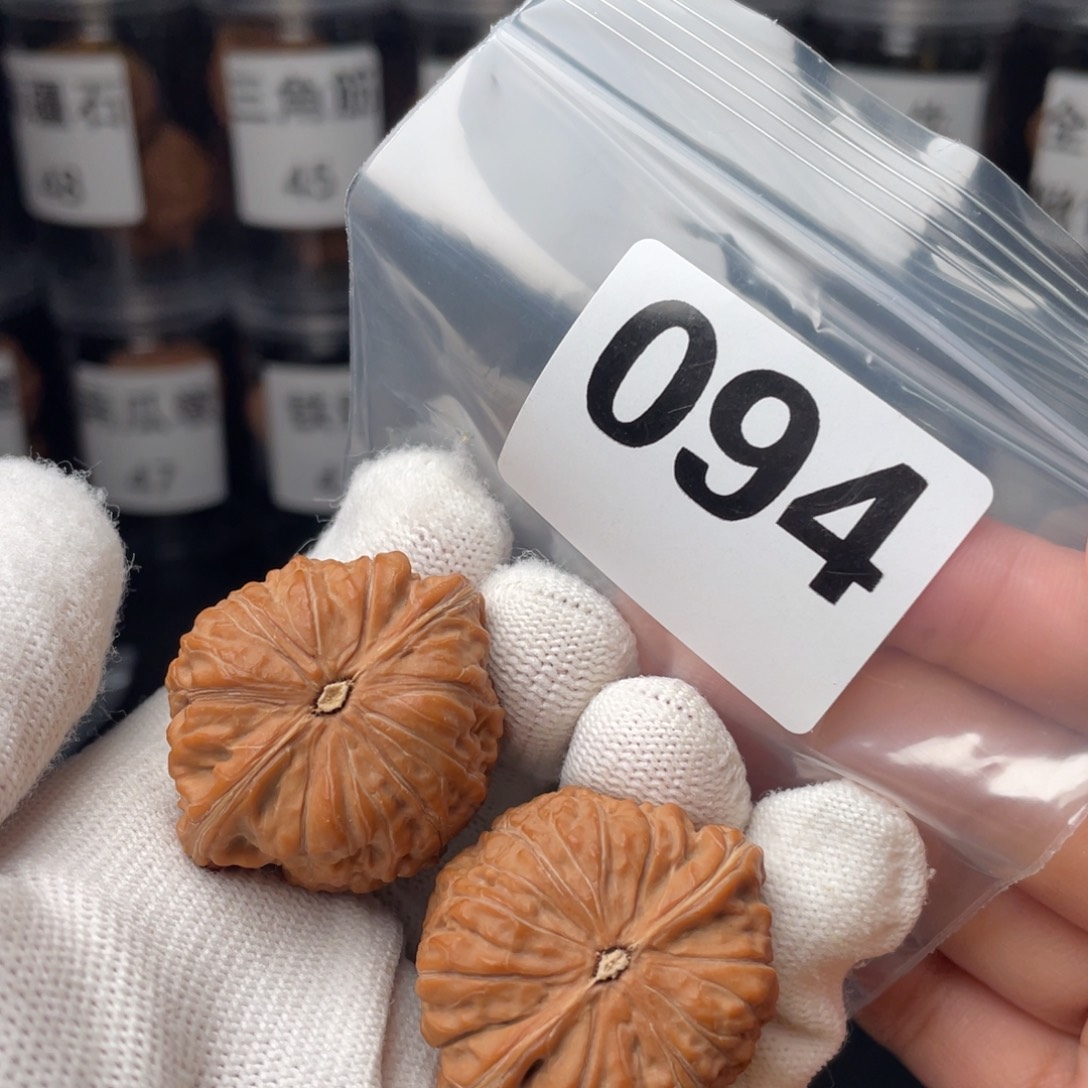 文玩核桃把件全品37平底锅