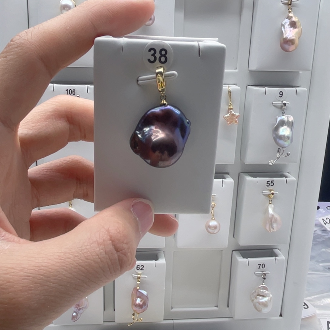 淡水珍珠合金颈饰