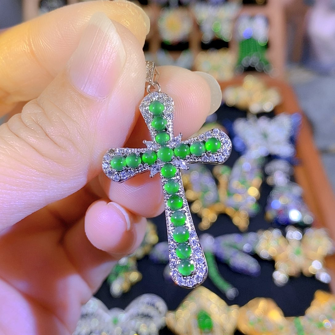 吊坠(不含链)银S925镶嵌翡翠