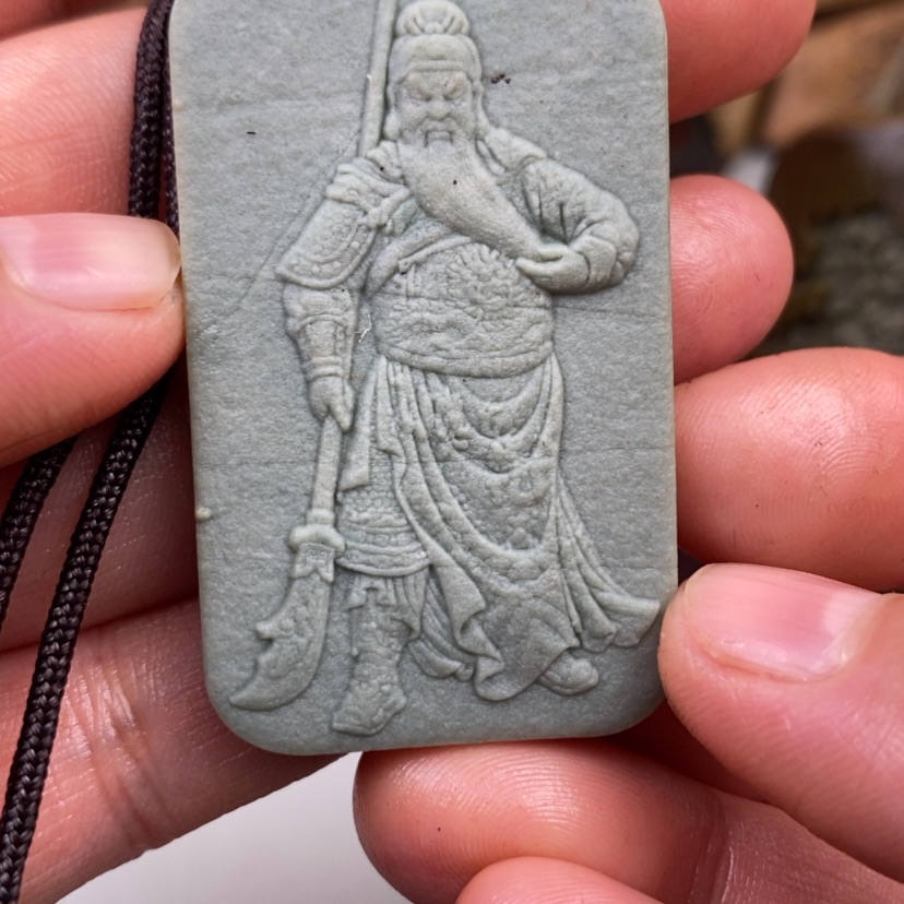 【闪购商品】原石雕刻手把件，脖挂件