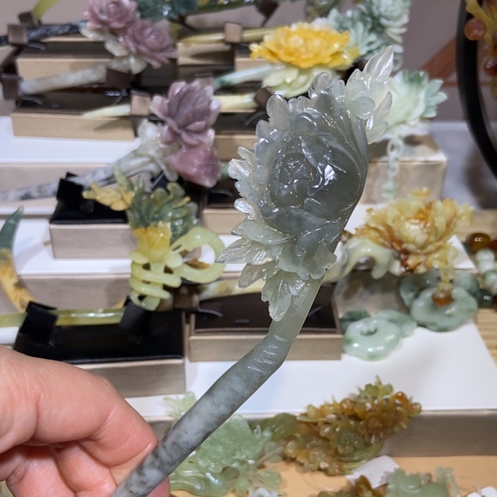 蛇纹石玉发饰未镶嵌