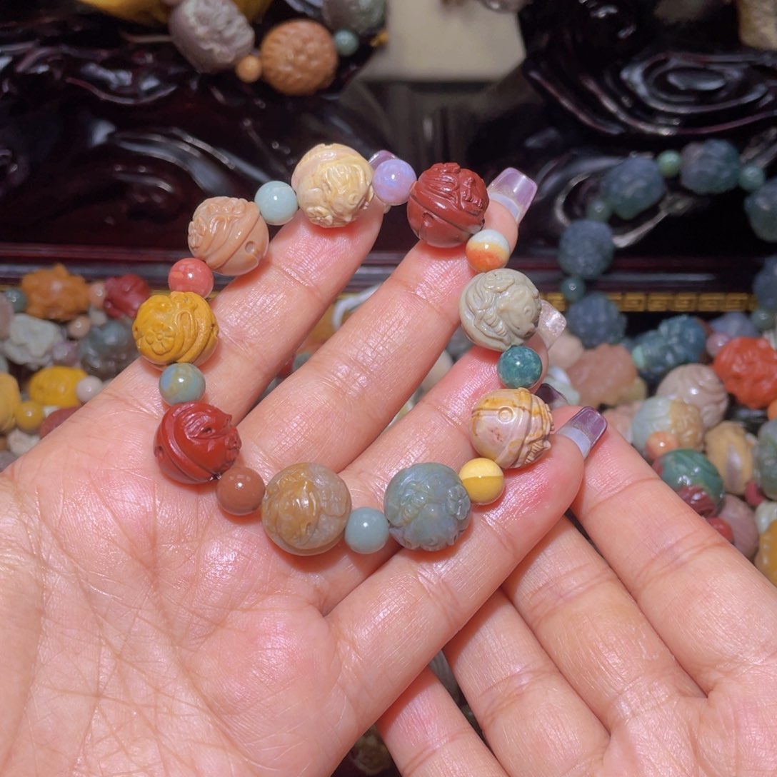 石英质玉手链未镶嵌