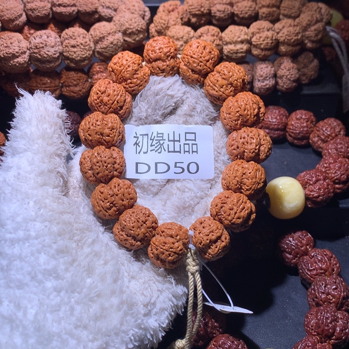 古***，吊坠金刚菩提24尺梁麒麟头货