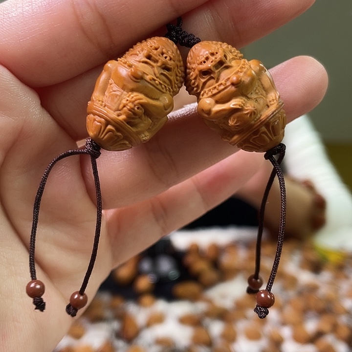 橄榄核吊坠橄榄核