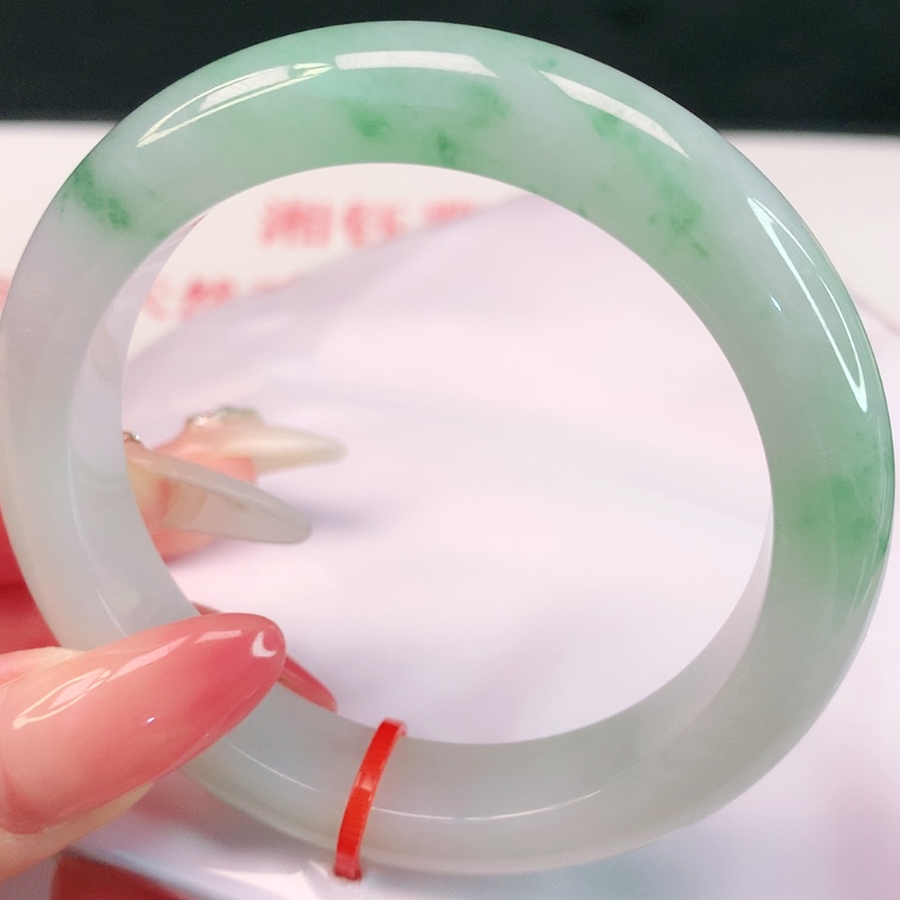 【闪购商品】未镶嵌手镯翡翠天然翡翠2018