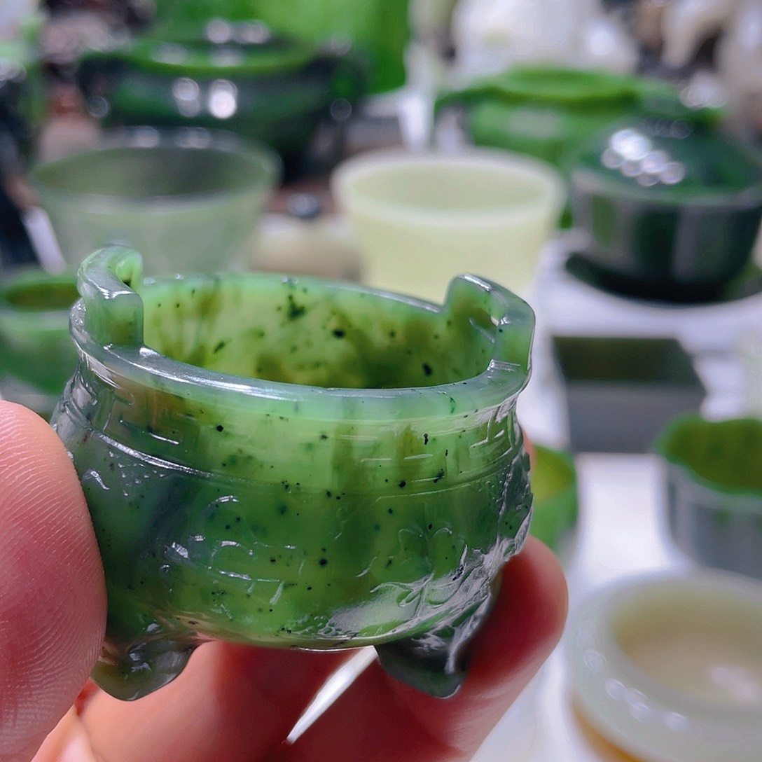 和田玉（碧玉）未镶嵌挂件