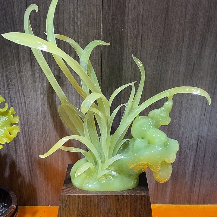 蛇纹石玉（覆膜）合金珠宝奇石