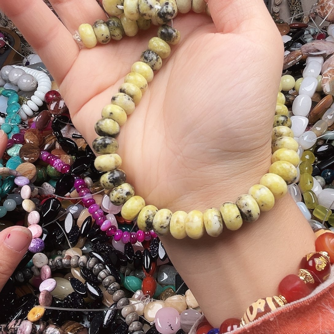 玛瑙/玉髓未镶嵌珠宝半成品黄松石