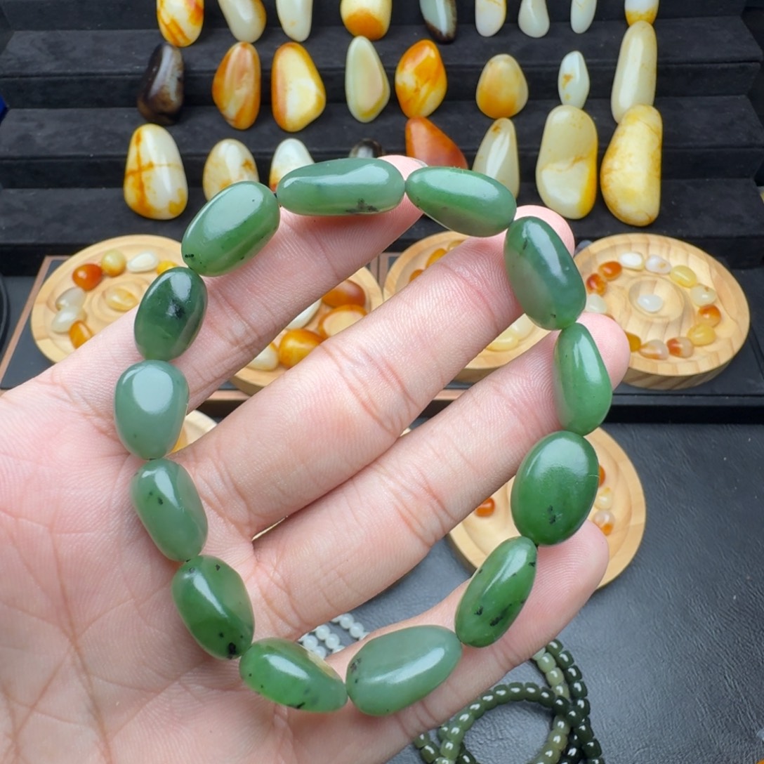 和田玉（碧玉）未镶嵌手串