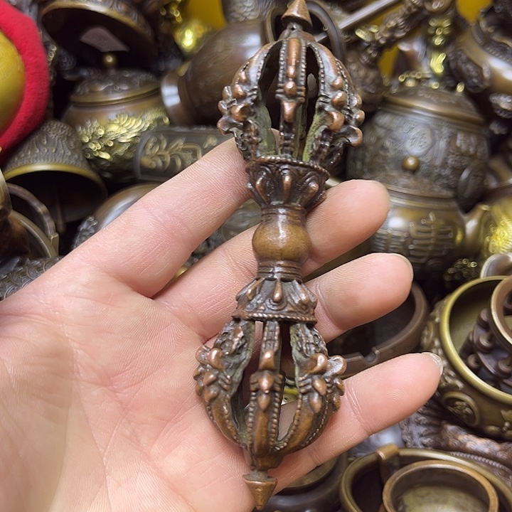 诚信经营精美铜器