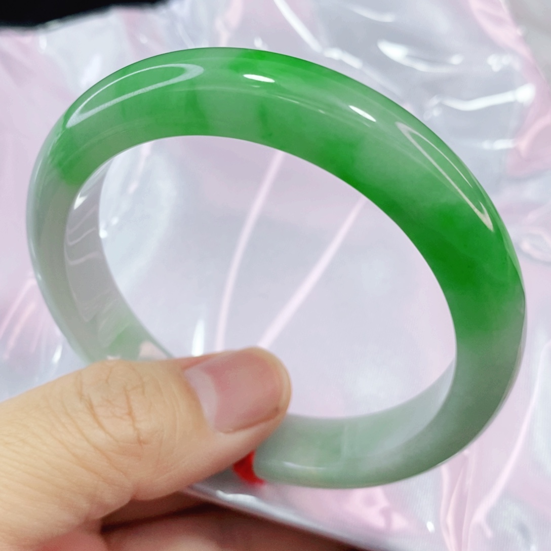 未镶嵌手镯翡翠56.7圈口高货毕业