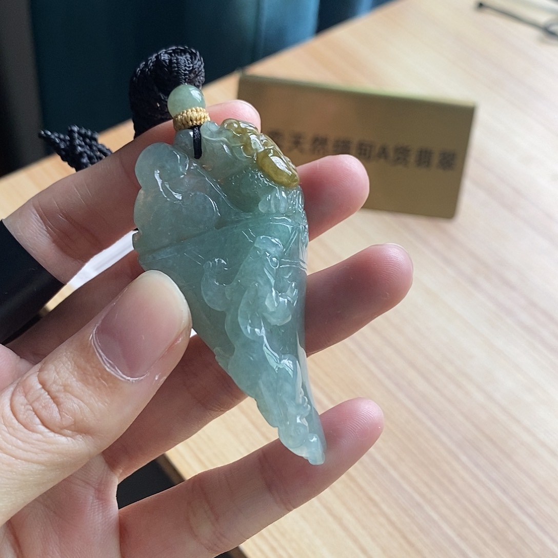 【闪购商品】颈饰未镶嵌翡翠天然缅甸A货翡翠