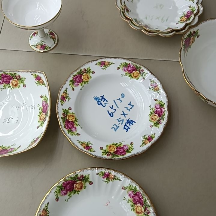 虎*喵红拍9韩汤盘4个