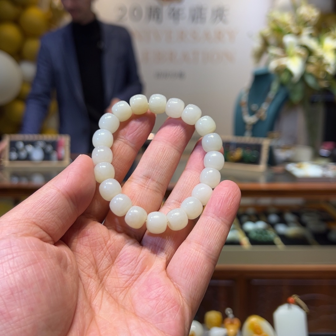 和田玉手链未镶嵌