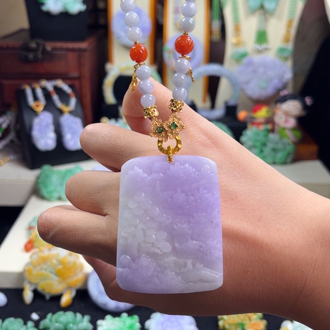 翡翠未镶嵌颈饰冰紫山水