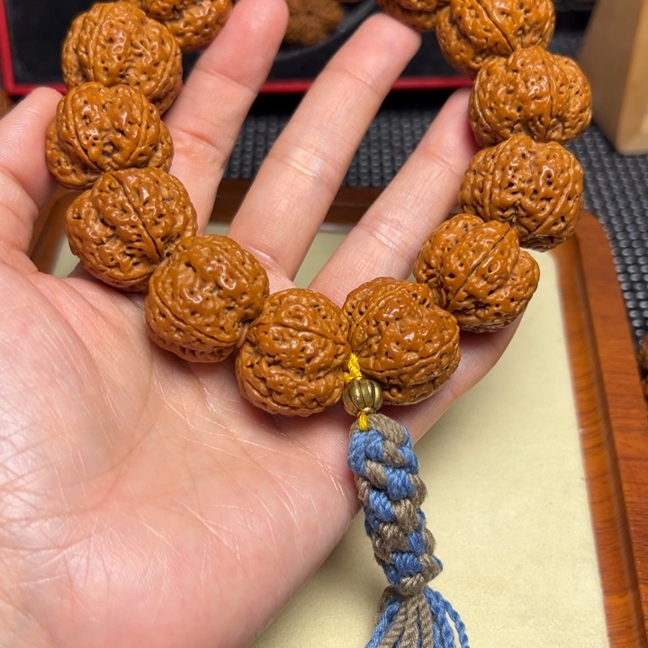 金刚菩提手串飞碟梅花