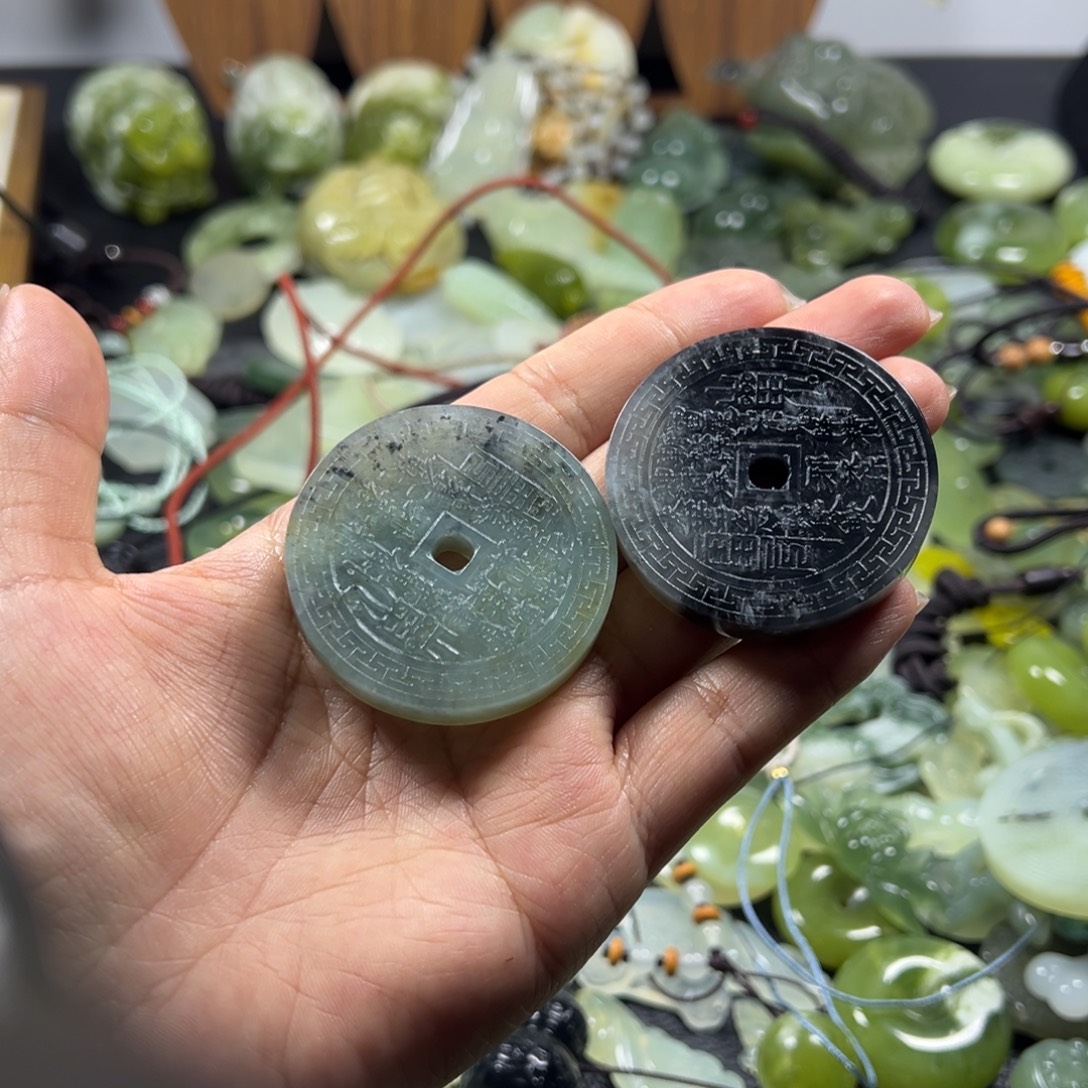 苍***意岫玉未镶嵌吊坠(不含链)