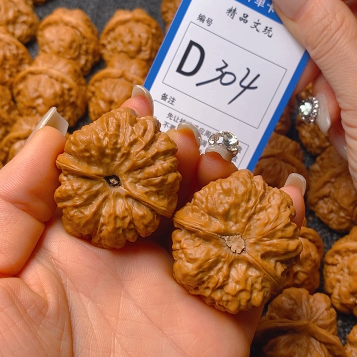 把件文玩核桃重****）蛤蟆