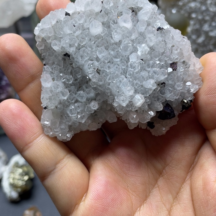 江西红水晶未镶嵌水晶