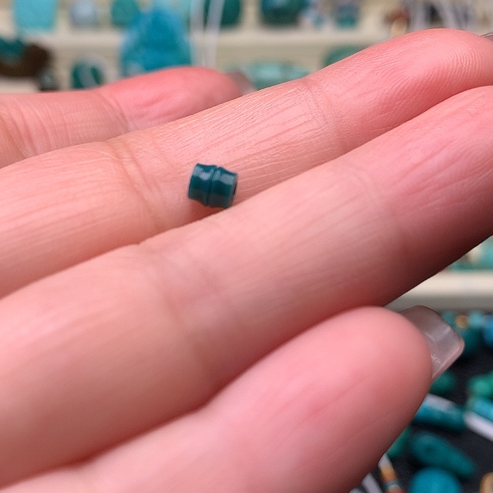 南红玛瑙配饰未镶嵌白*庆配饰